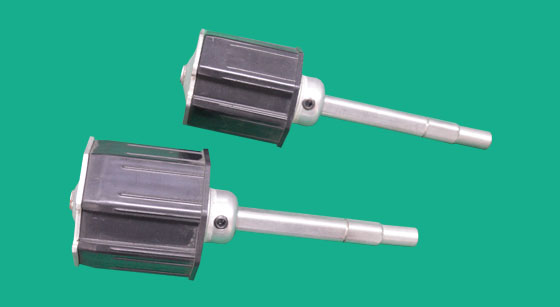 adjustable plastic cap
